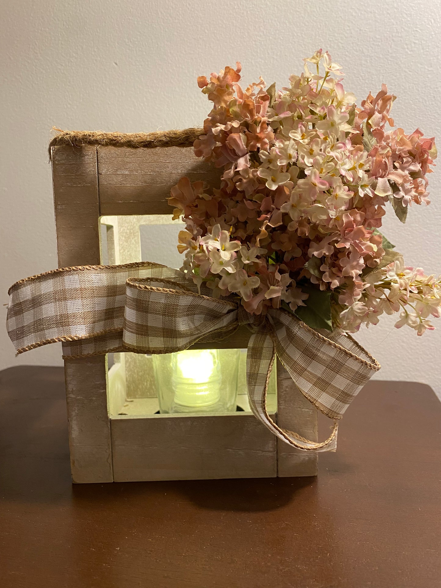 Wooden box tea light holder