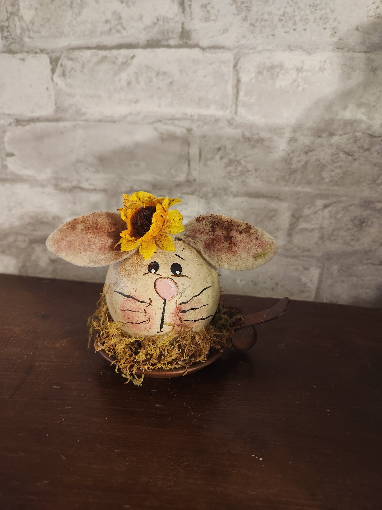 Bunny gourd in pan