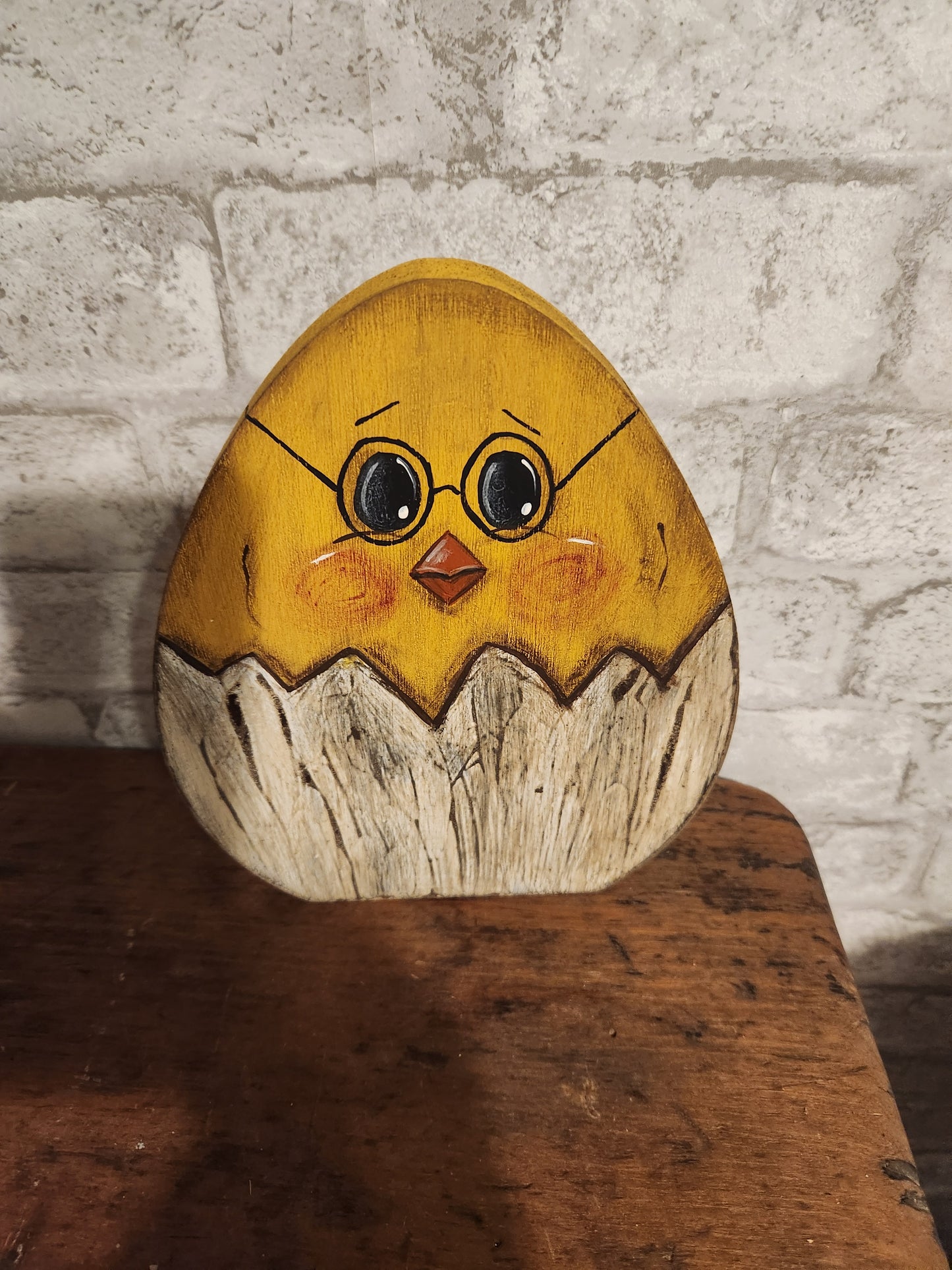 Chick egg wood
