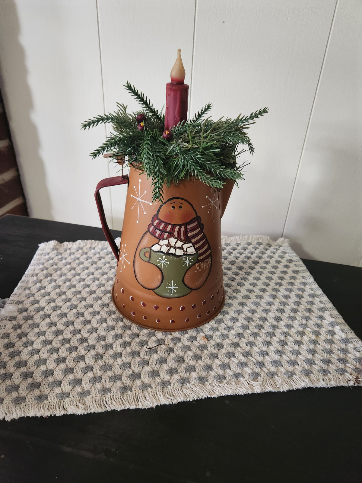 Gingerbread coffee pot w/timed taper