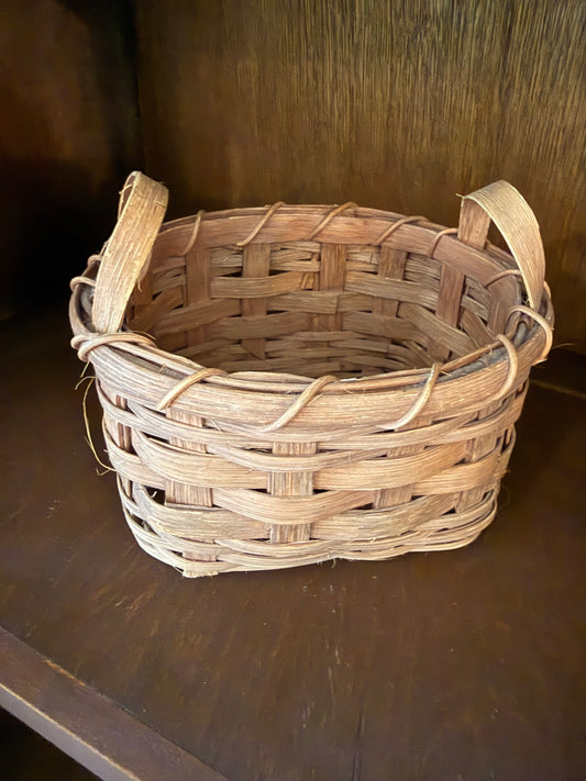Small woven basket