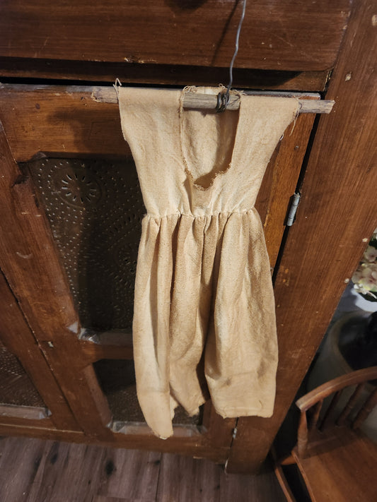 Primitive dress