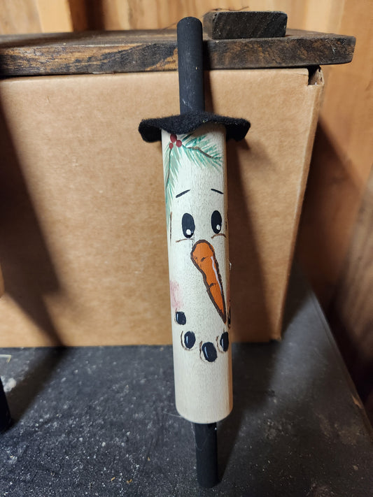 Small rolling pin snowman
