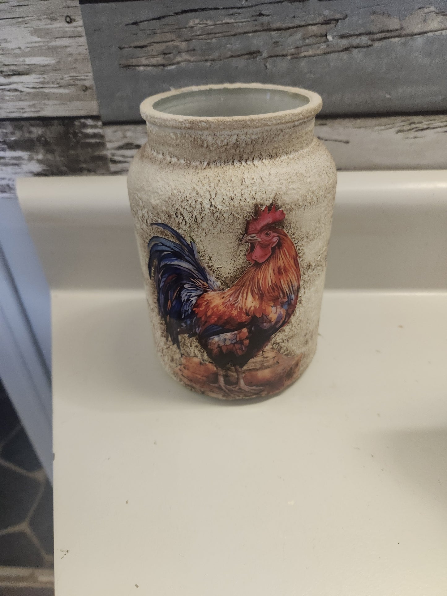 Rooster jar