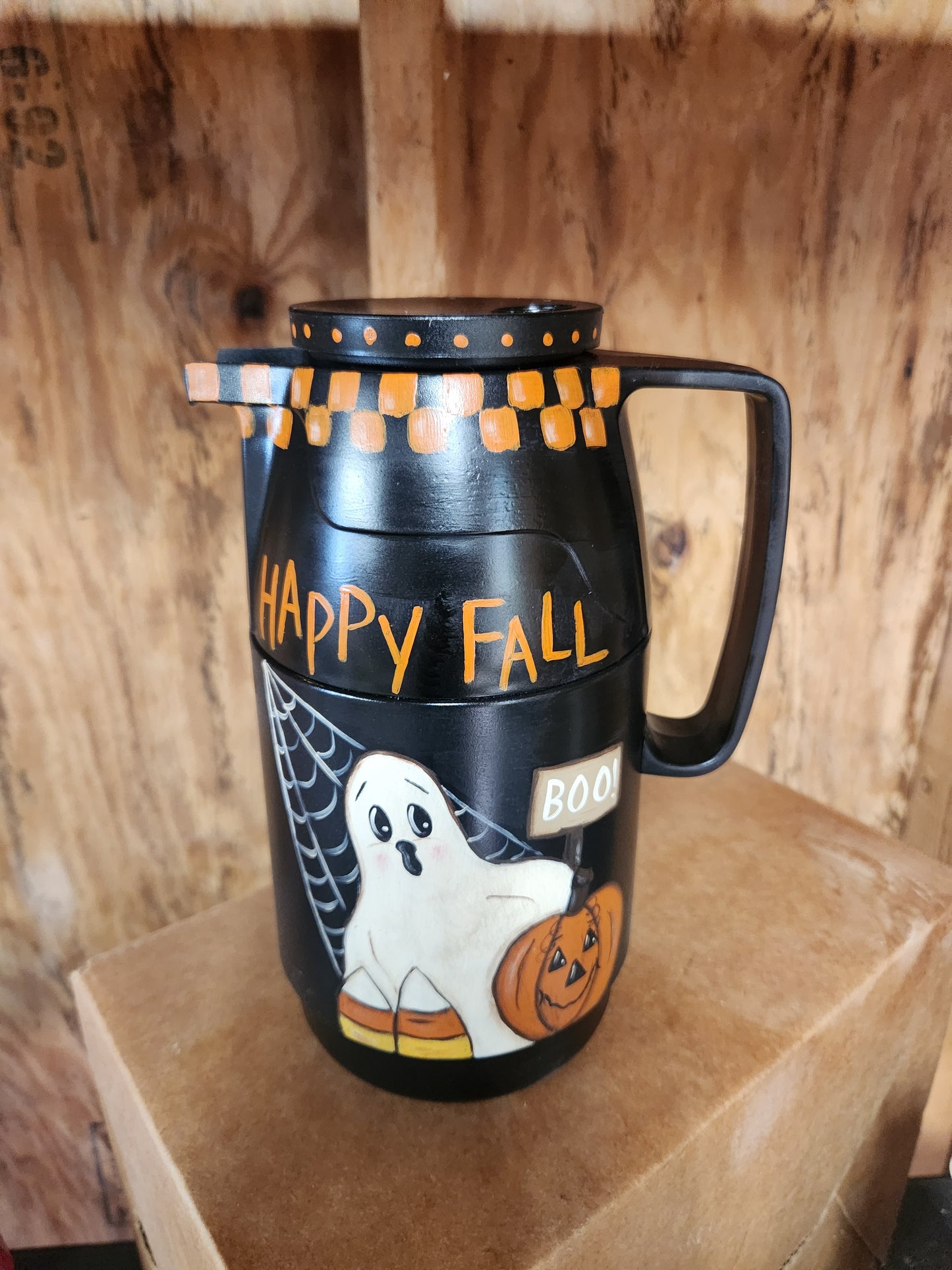 Happy fall pot