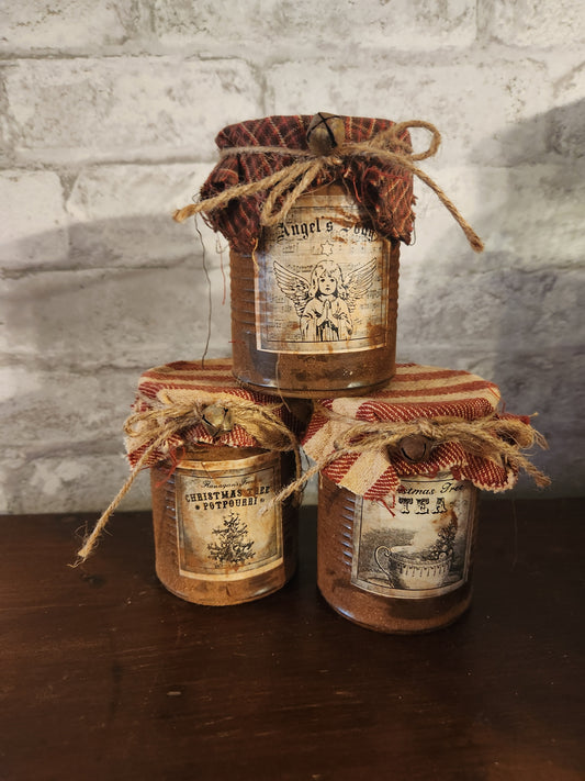 Set of 3 primitive cans