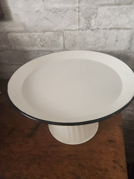 Enamel stand