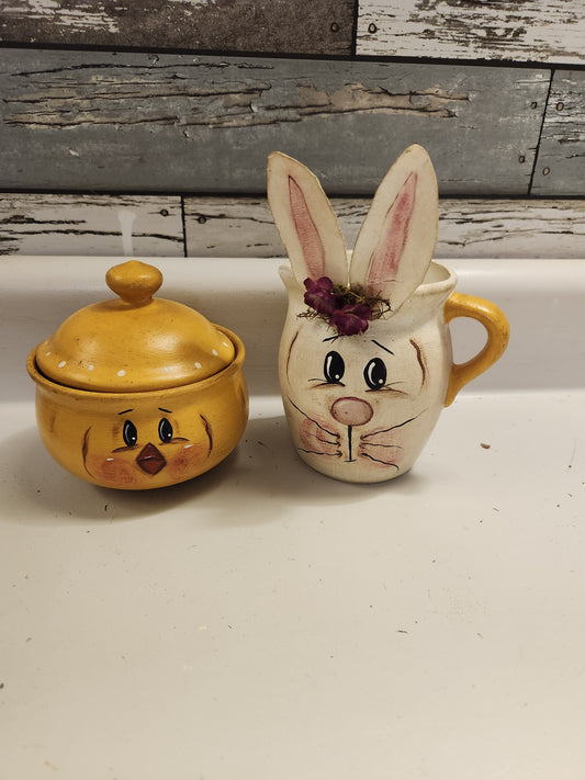 Creamer and sugar