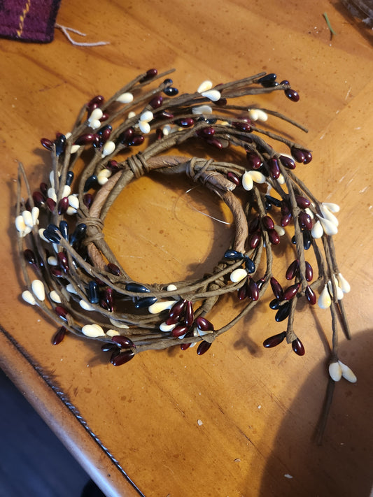 Berry candle ring