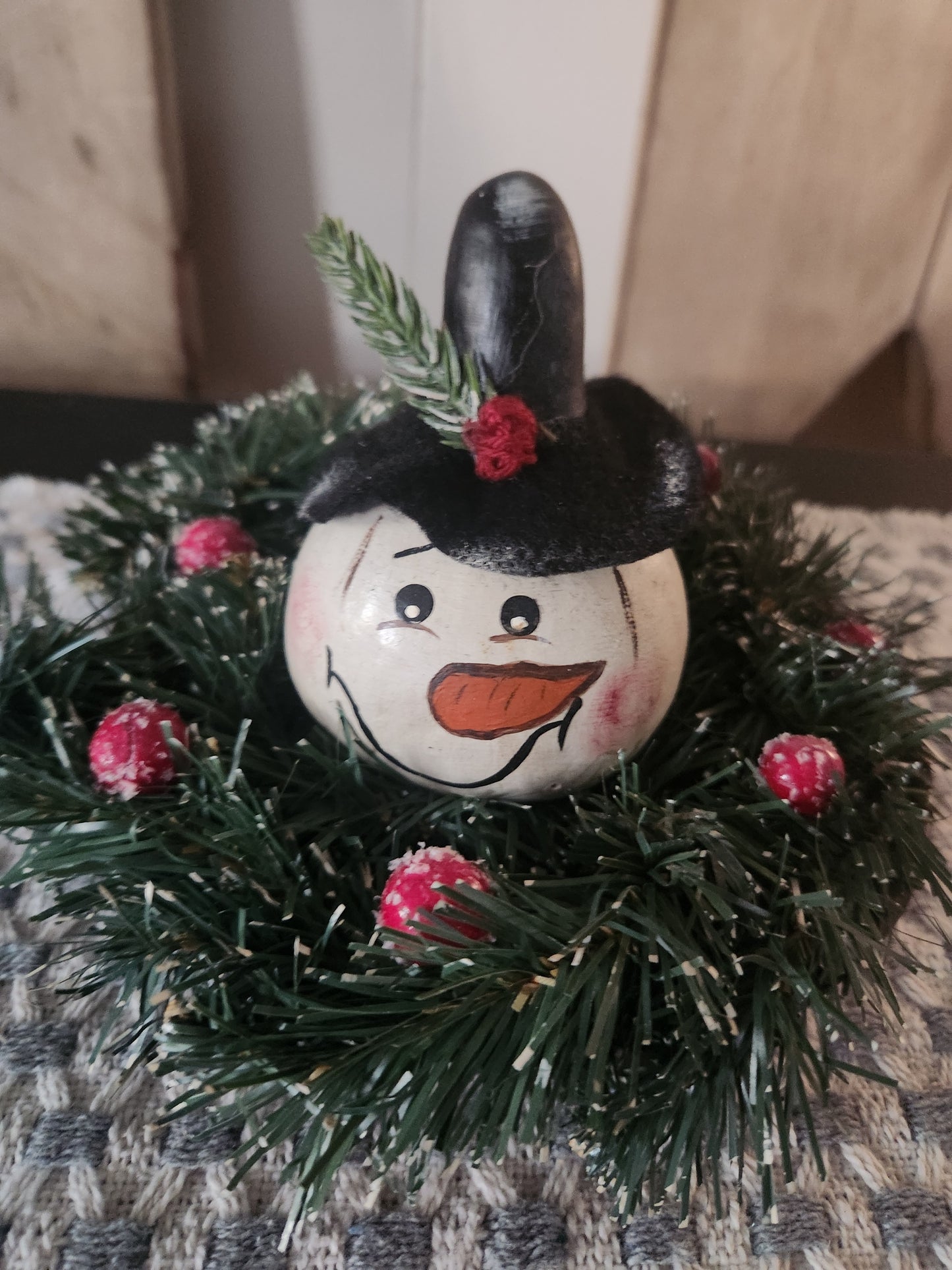 Snowman gourd arrangement