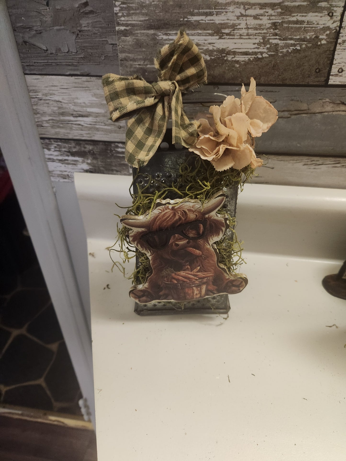 Highland cow grater