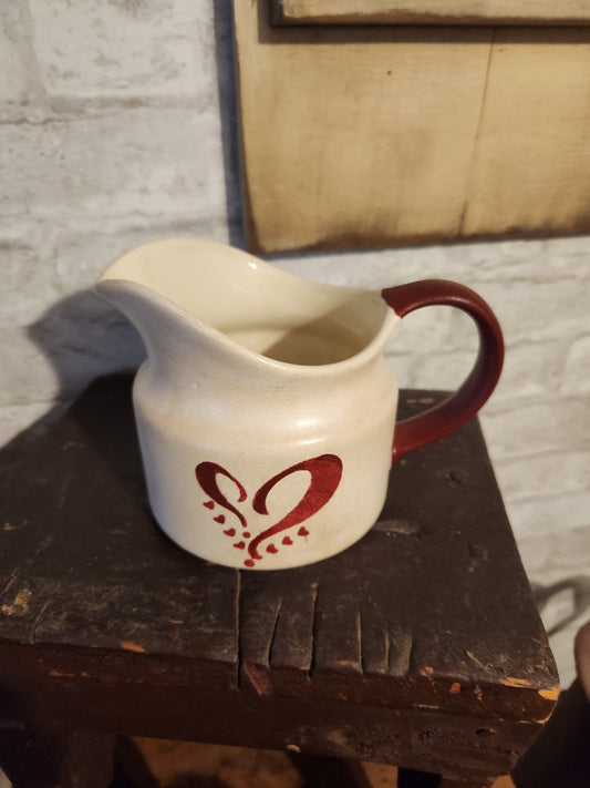Heart pitcher